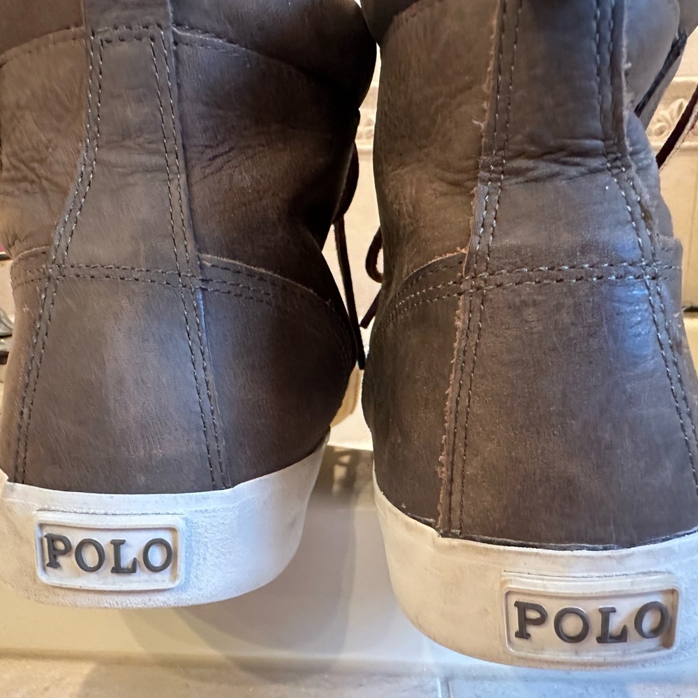 Polo Ralph Lauren Boots Mens Sz 10 brown Leather Ankle Sneaker BOOT. Worn once